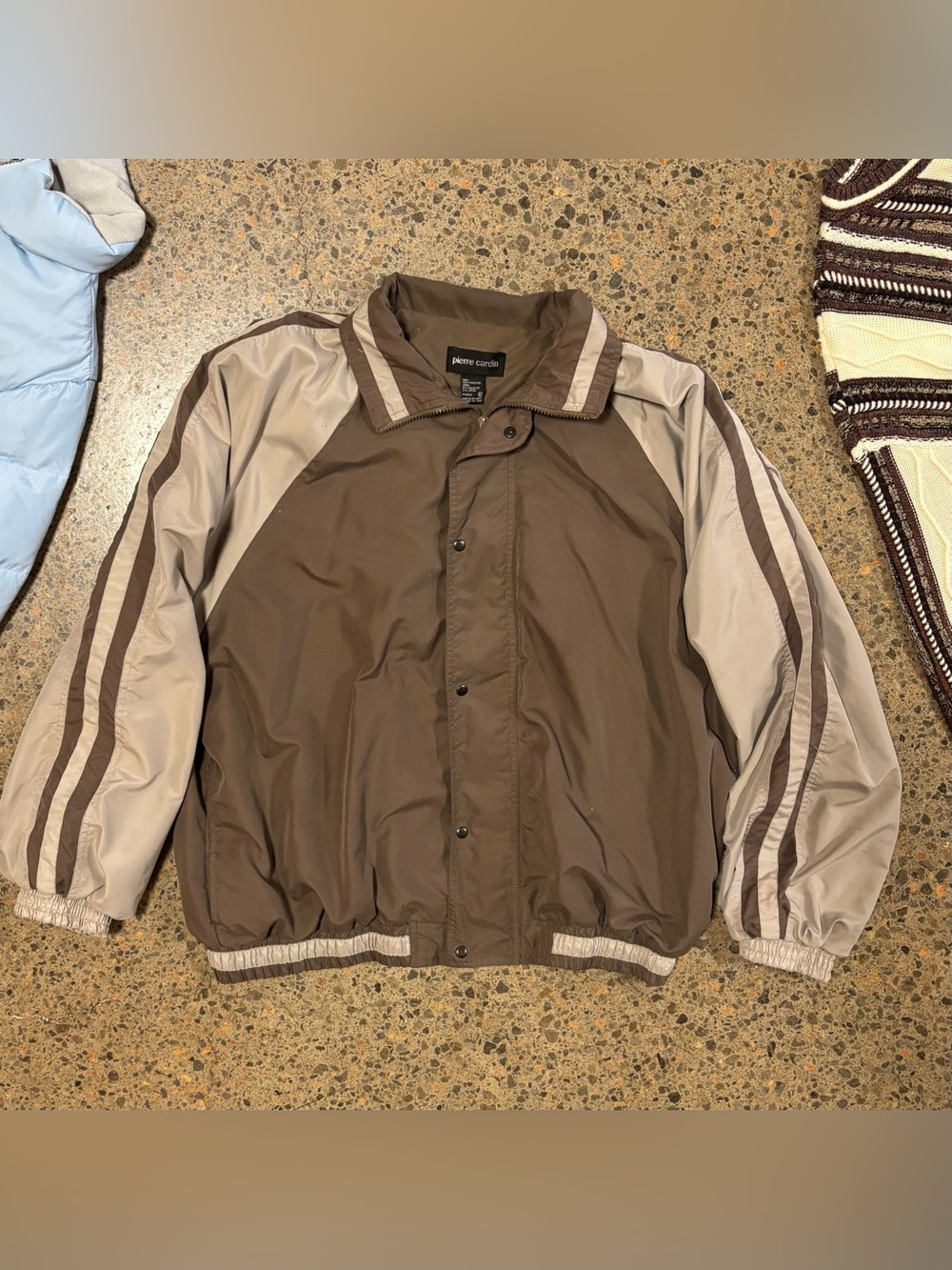 VTG Pierre Cardin Retro Windbreaker Style Jacket (XL) Zip, Olive Green, Tan